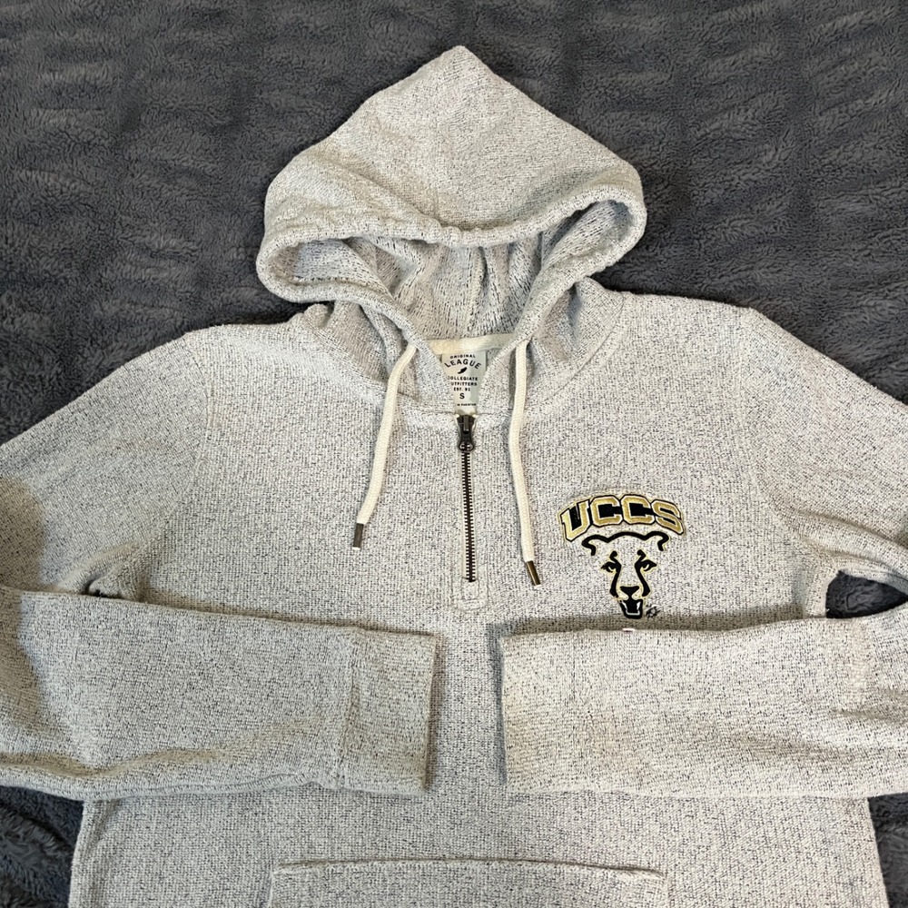 Original‎ League UCCS Collegiate Outfitters Half Zip Hoodie Sweater Grey Size S